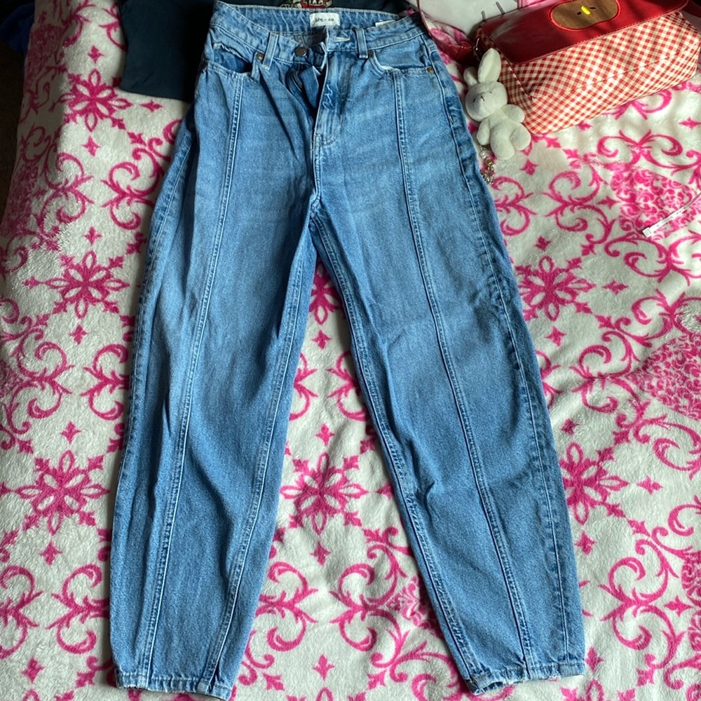 Lee x H&M Balloon Jeans